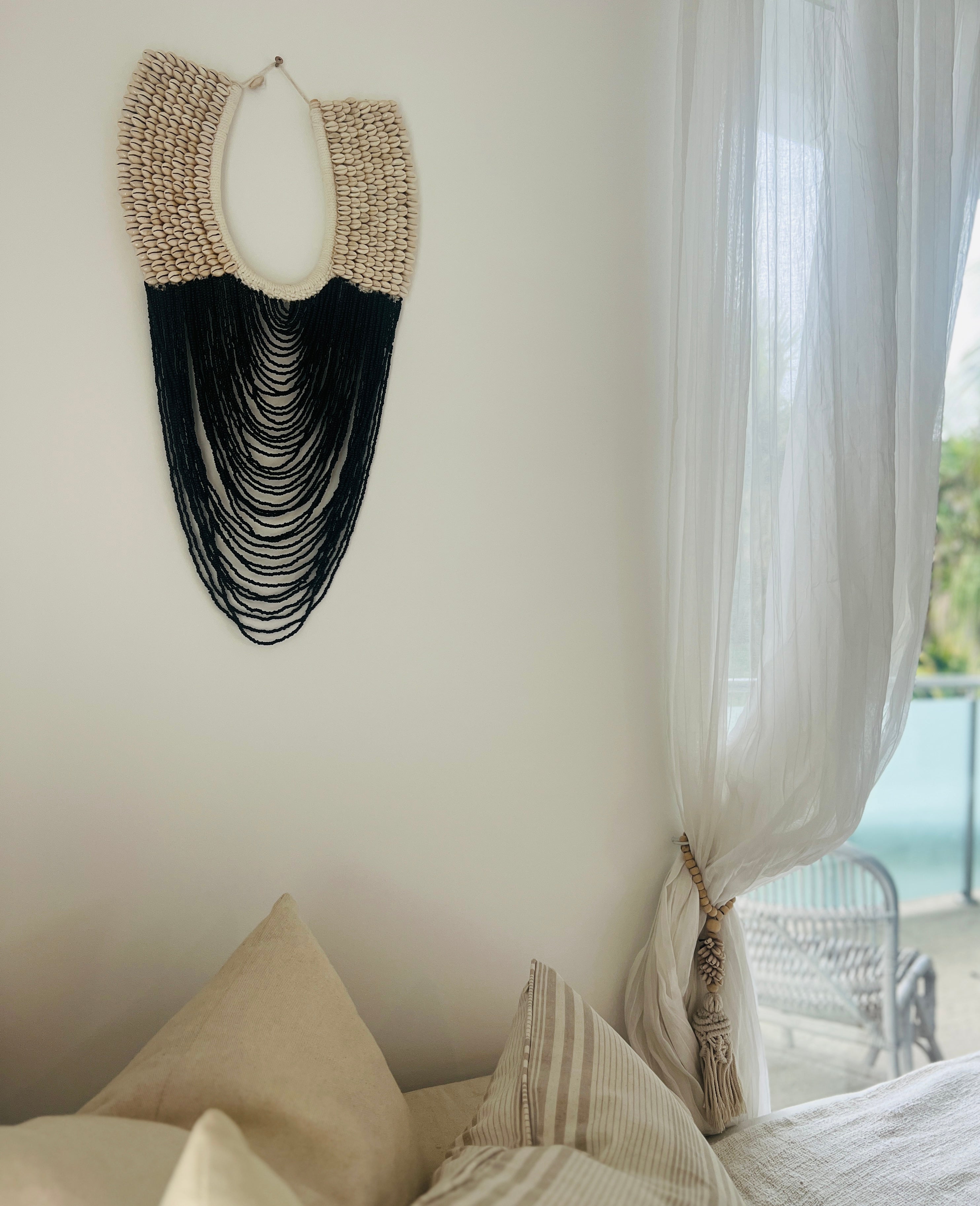 Large Cowrie Wall Necklace - Black