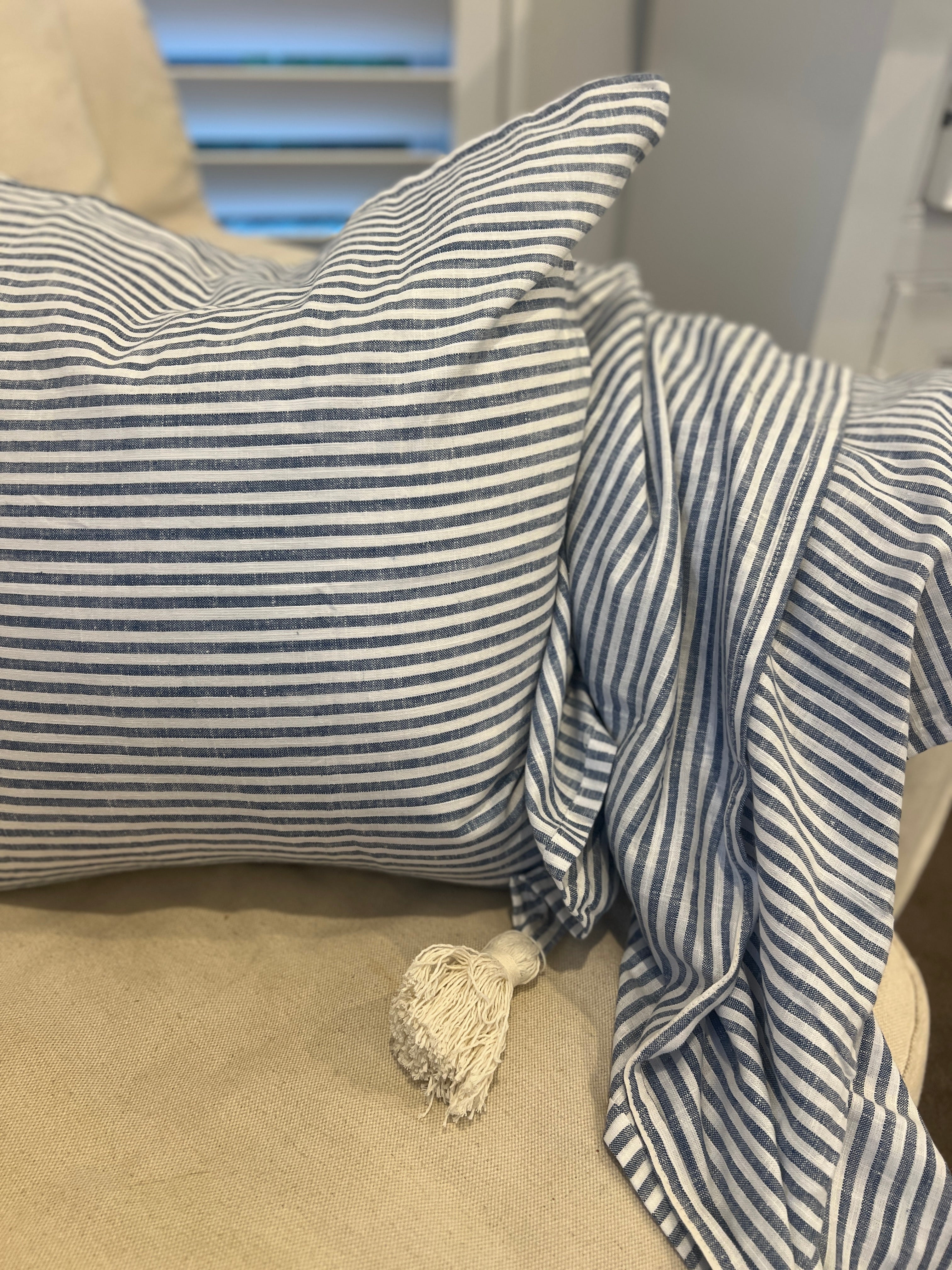 Antibes cushion - Denim Blue