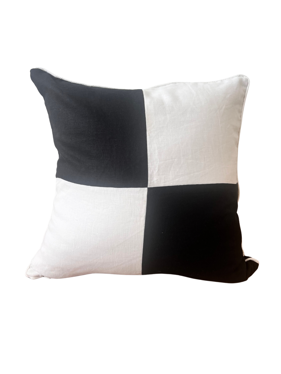 Quattro Luxe Linen cover - Black & White