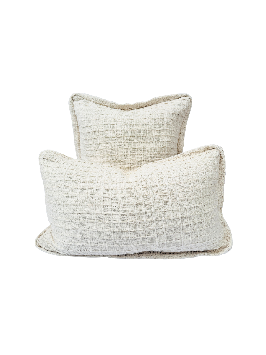 Alba Knit Cushion Set - New!