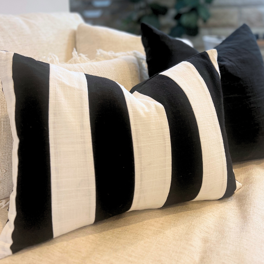 Black and white rectangular cushion.