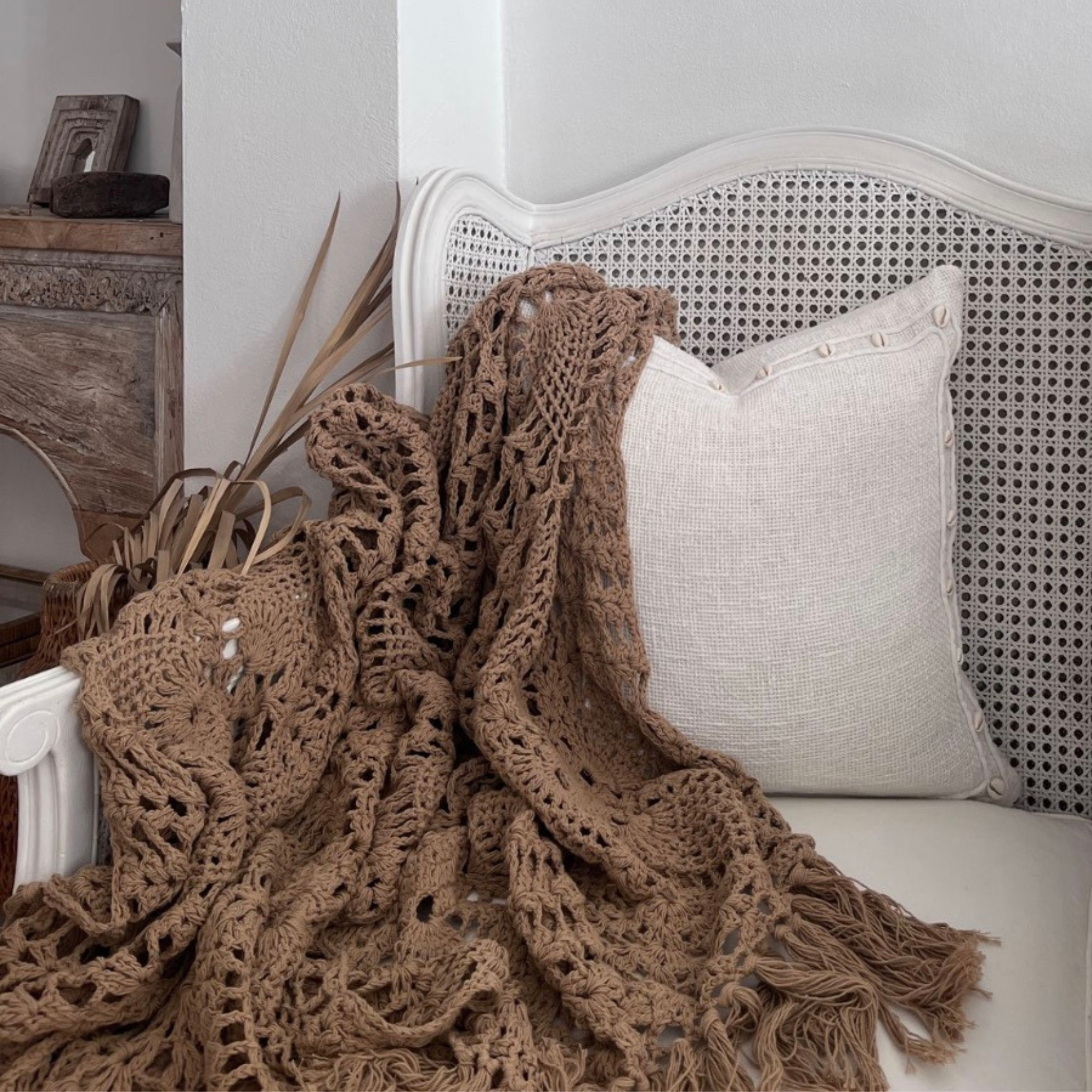 Shell Square cushion