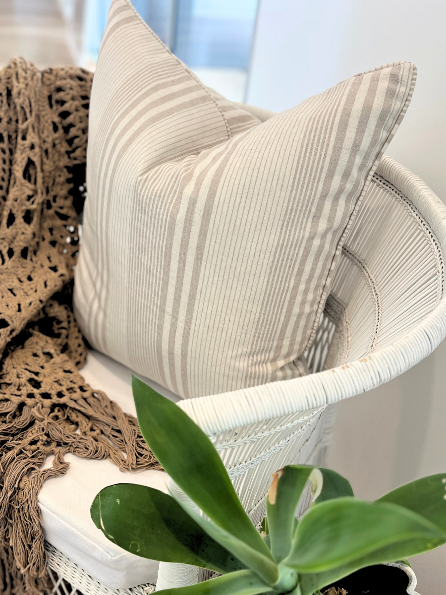 Sabbia Stripe Square