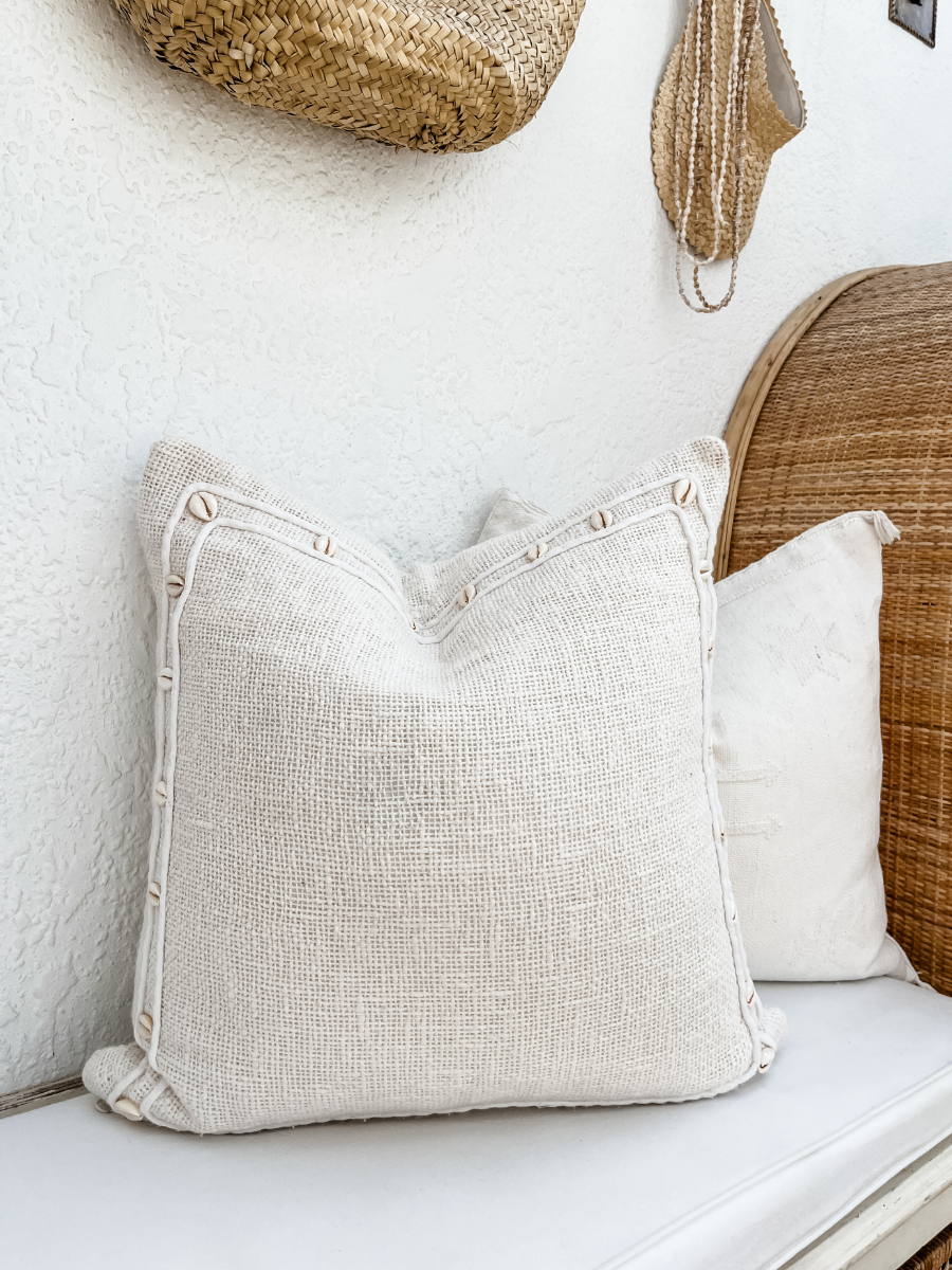 Shell Square cushion