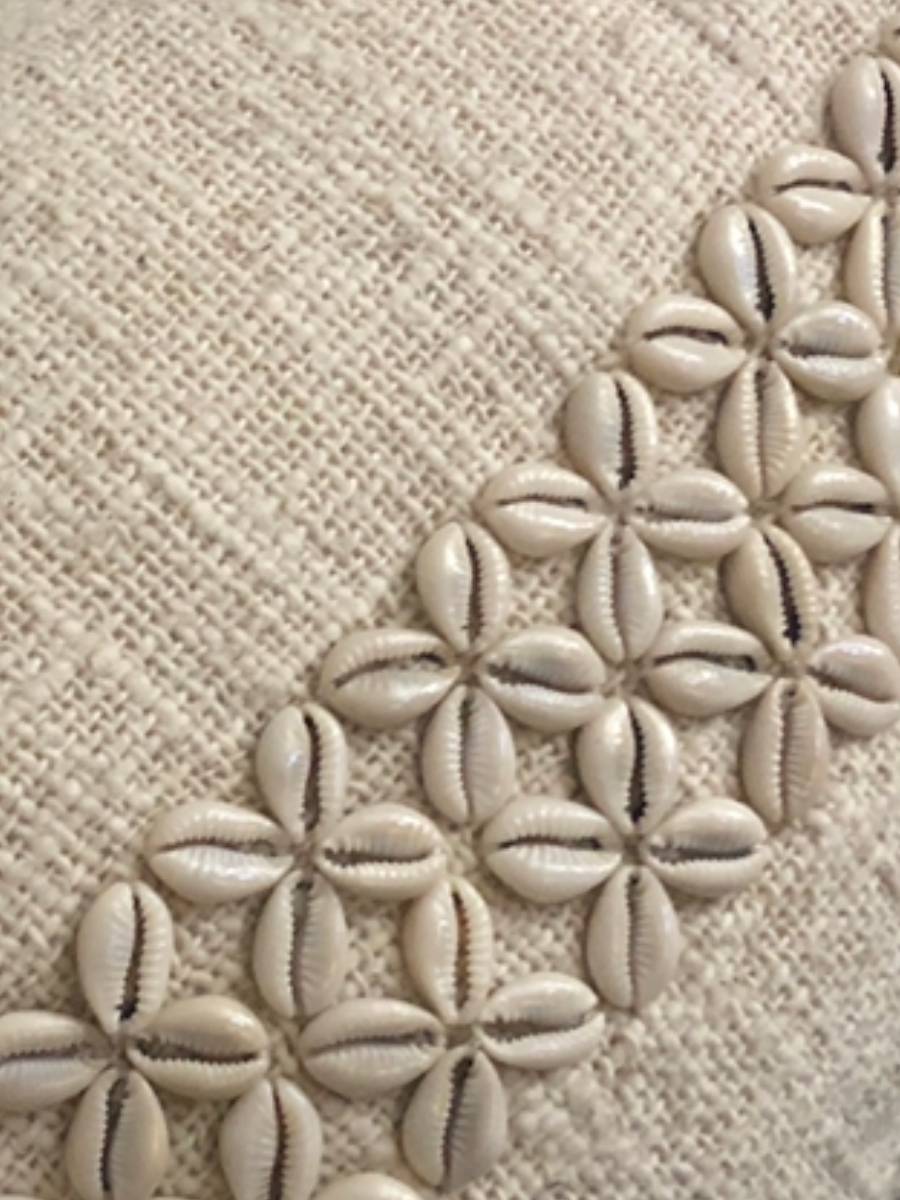 Horizon shell cushion - Oblong